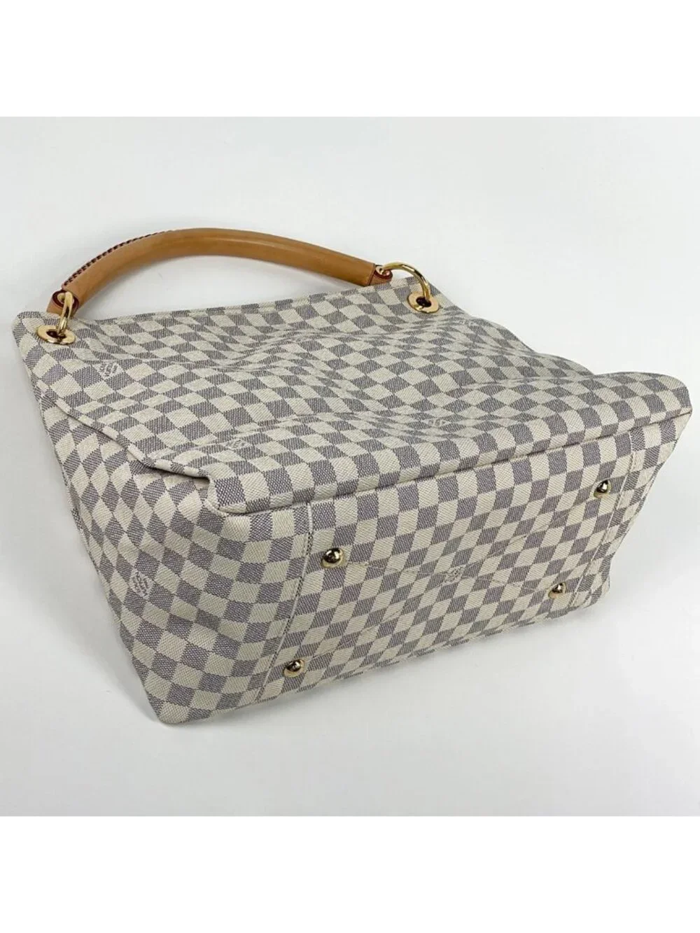 Louis Vuitton this authentic
